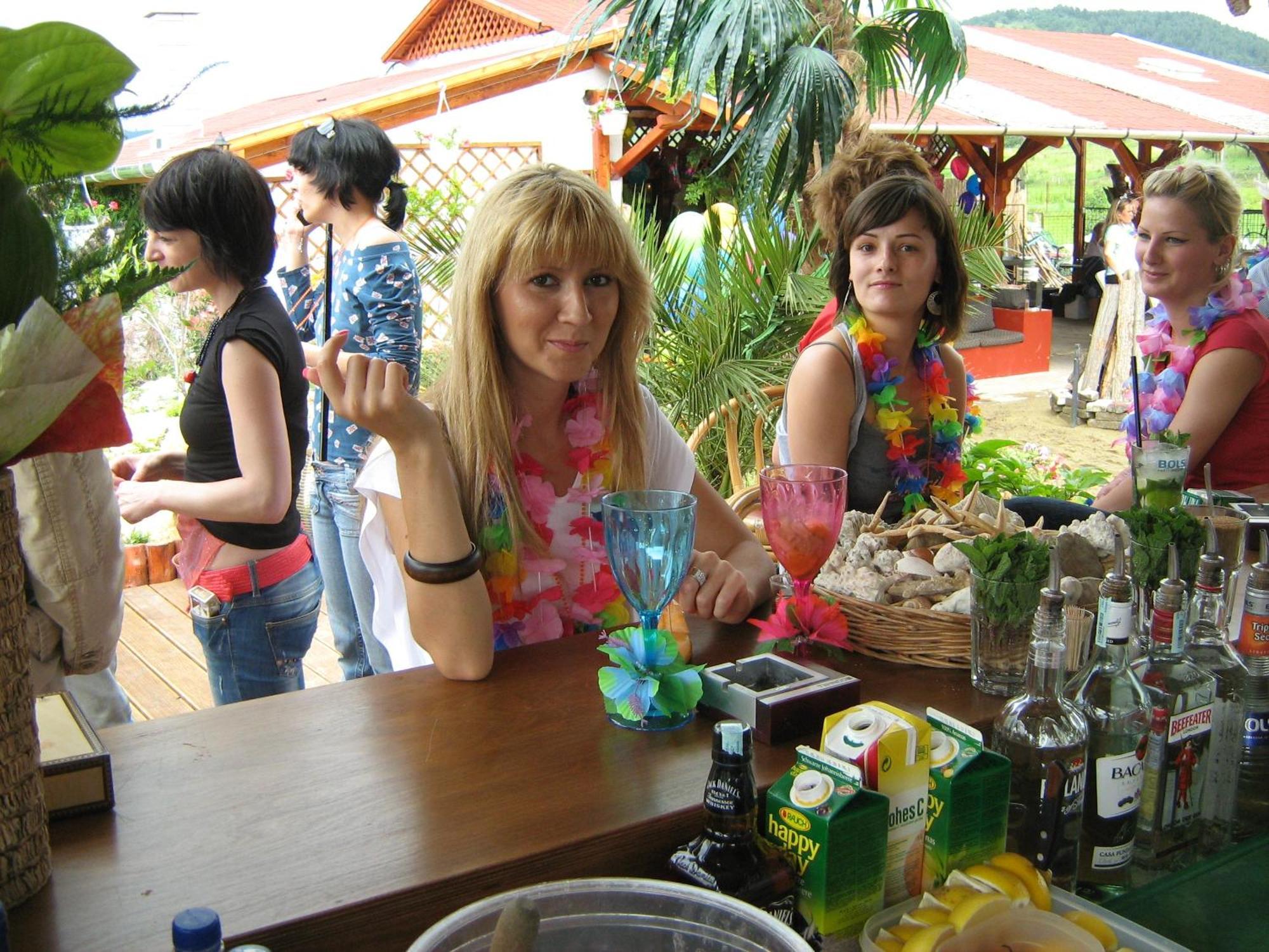 Holiday Vendeghaz Es Szabadidokert Jardanhaza Exterior foto