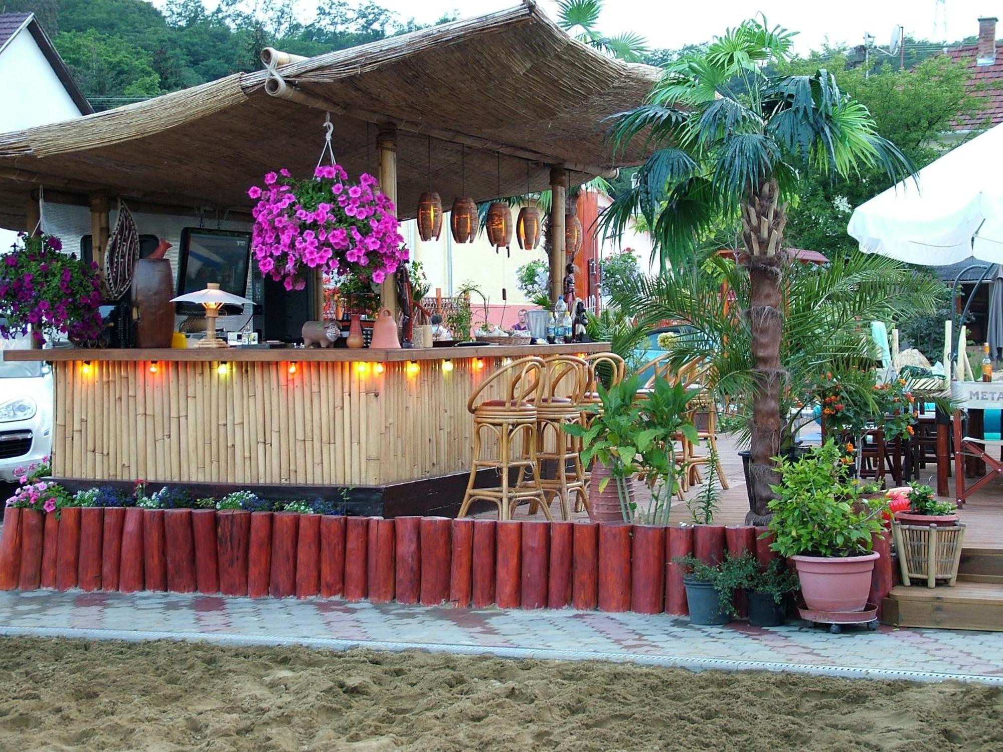 Holiday Vendeghaz Es Szabadidokert Jardanhaza Exterior foto