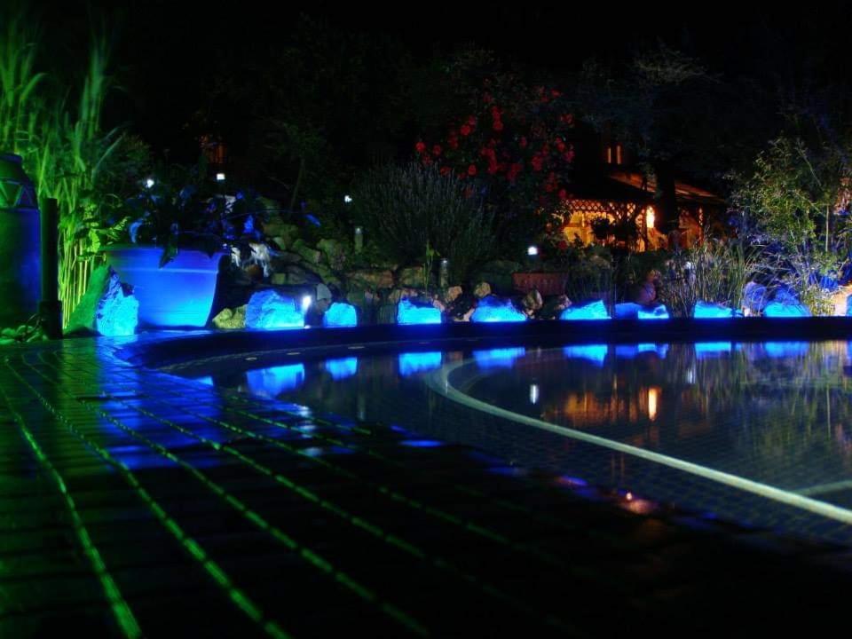 Holiday Vendeghaz Es Szabadidokert Jardanhaza Exterior foto