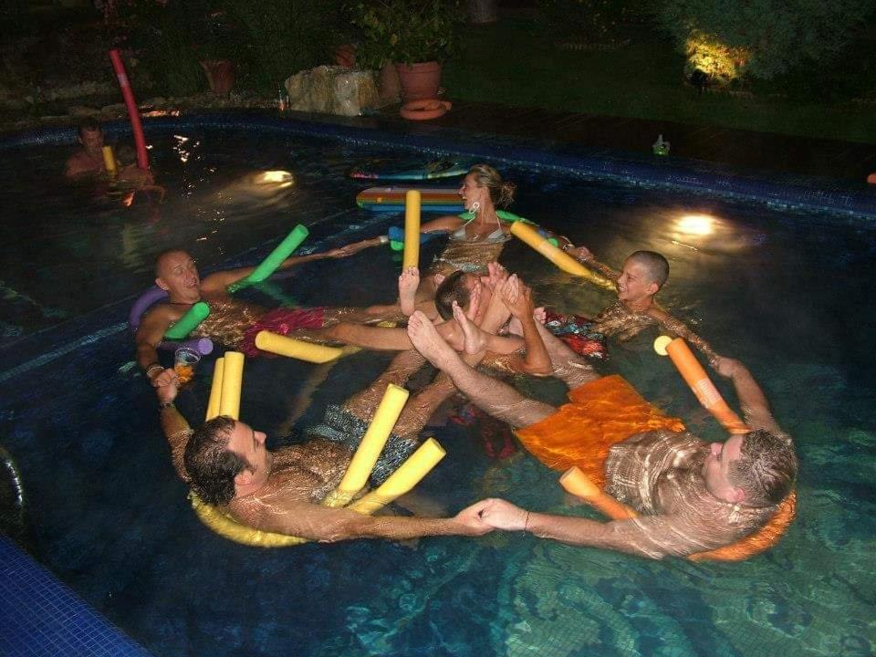 Holiday Vendeghaz Es Szabadidokert Jardanhaza Exterior foto